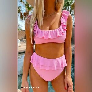 Show me your MuMu pink sands top NWT size XL and large